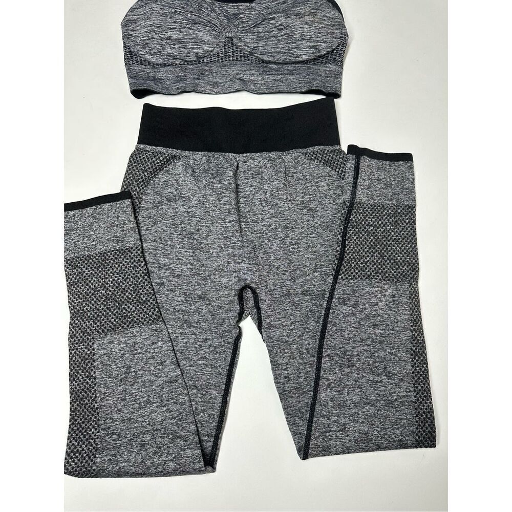 Shein Yoga Set Of Padded Top & Leggings Gray Black Size M - Picture 3 of 12